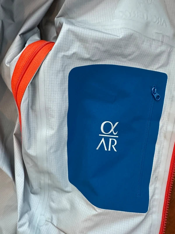 Arc'teryx Alpha AR