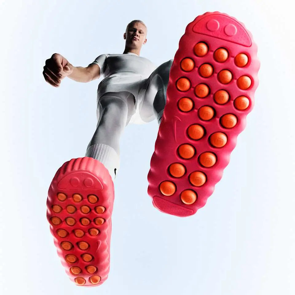 Nike Mind 001